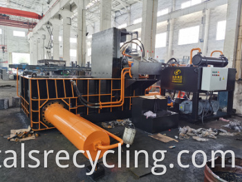 Y81t-400 Push-out Bale Scrap Metal Waste Baling Machine (automatic)